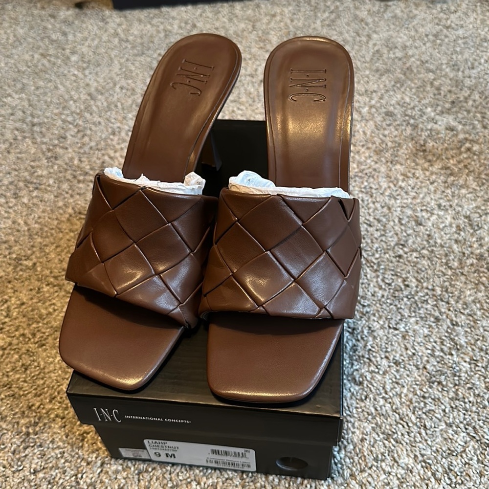 INC Liahp Chestnut Heel